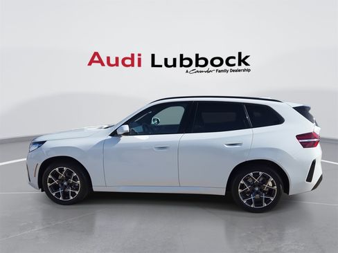 Used 2025 BMW X3 xDrive30i w/ Premium Package image 6