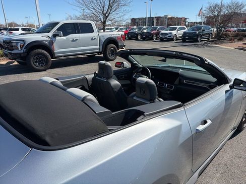 Used 2025 Ford Mustang GT Premium w/ GT Performance Package image 27