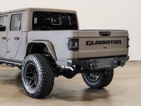 Used 2025 Jeep Gladiator Rubicon w/ Safety Group image 50