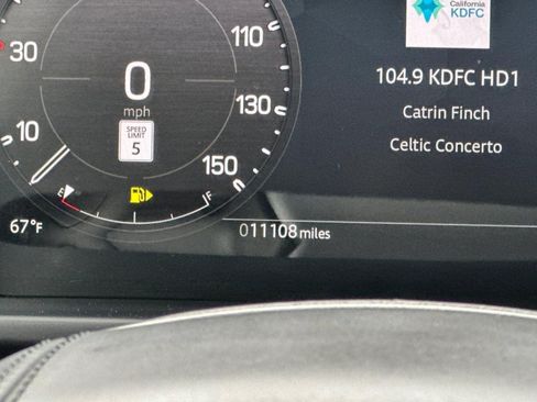 Certified 2024 Land Rover Defender 130 X-Dynamic SE AWD/4WD image 22