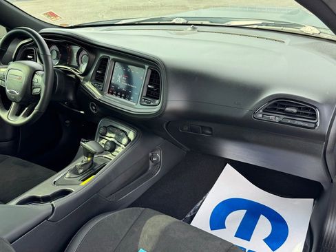 Used 2023 Dodge Challenger R/T w/ T/A Package image 10