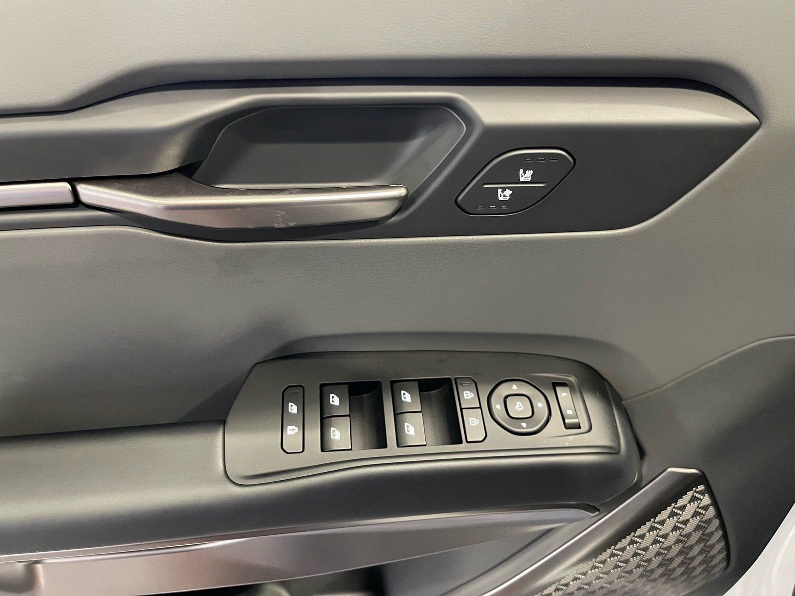 Used 2024 Kia EV9 Light RWD image 23