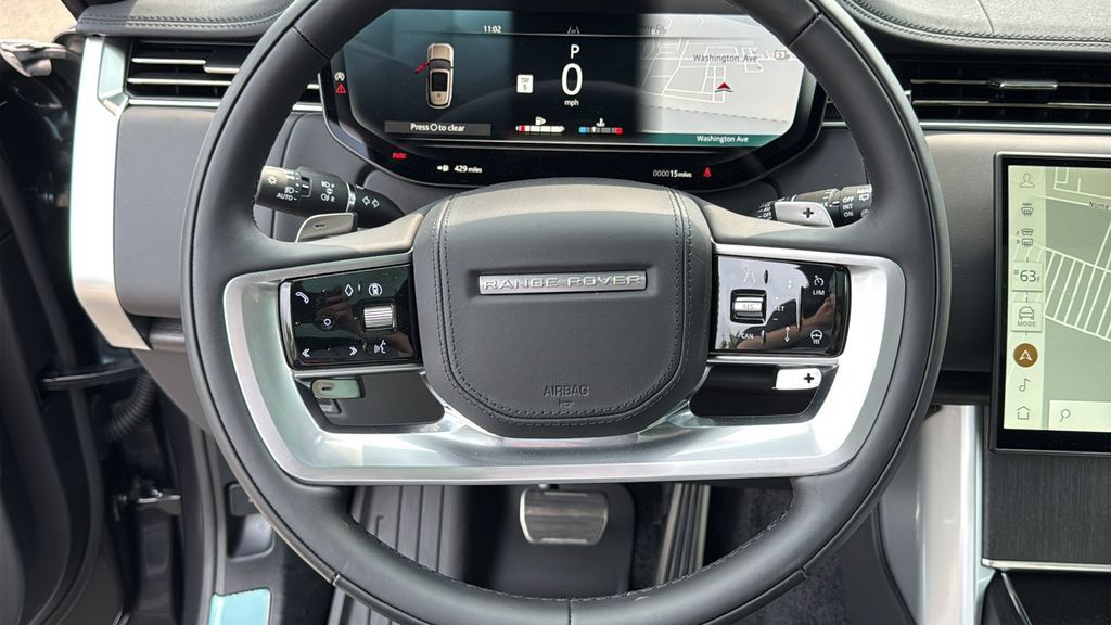 Used 2026 Land Rover Range Rover SE AWD/4WD image 11