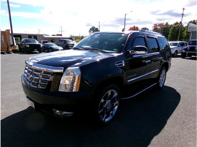 Used 2007 Cadillac Escalade AWD w/ Information Package image 14