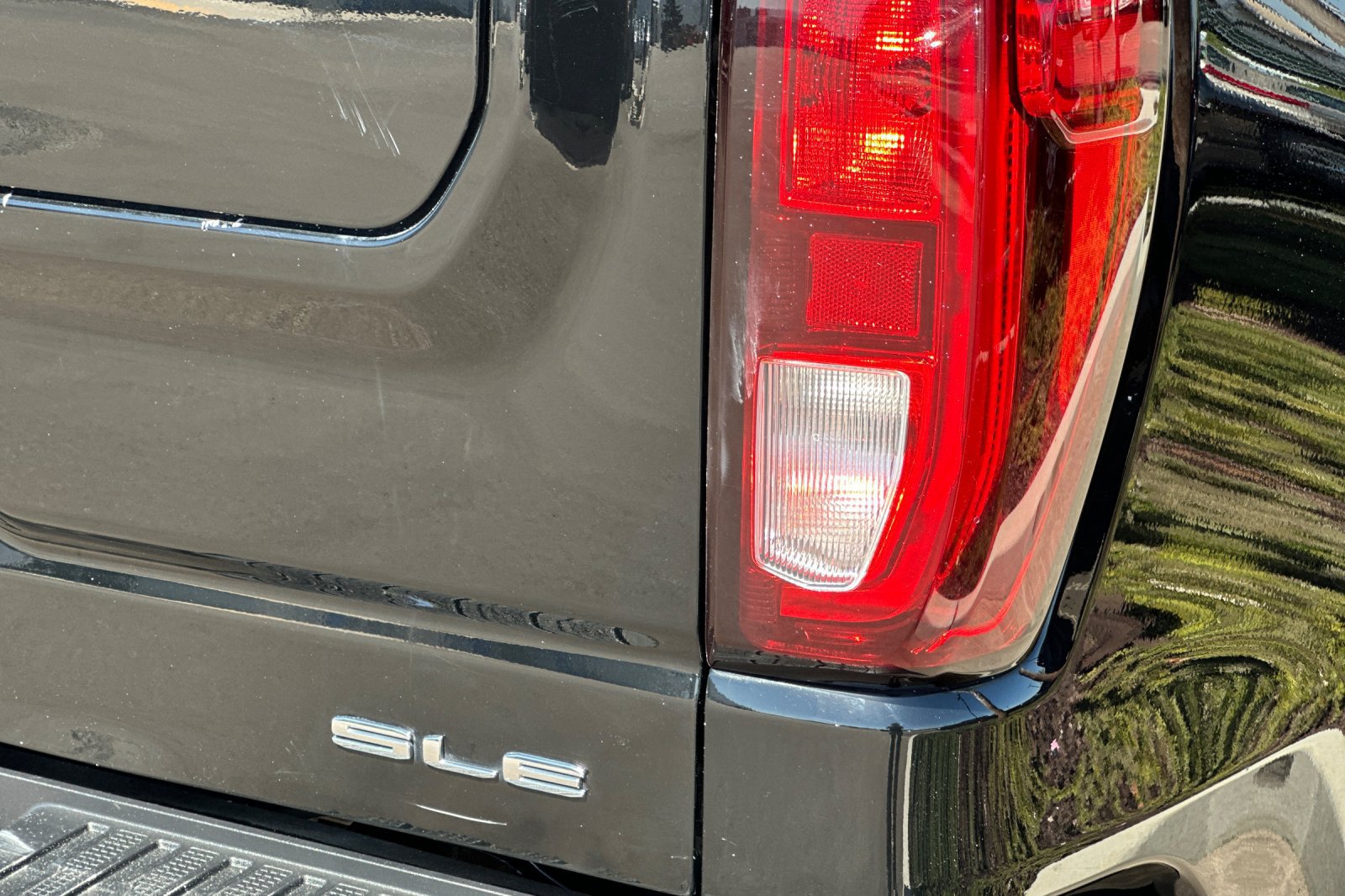 Used 2024 GMC Sierra 1500 SLE RWD image 37