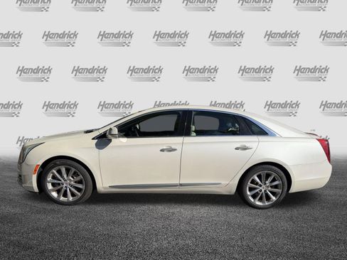 Used 2014 Cadillac XTS Luxury w/ Driver Awareness Package AWD/4WD image 6