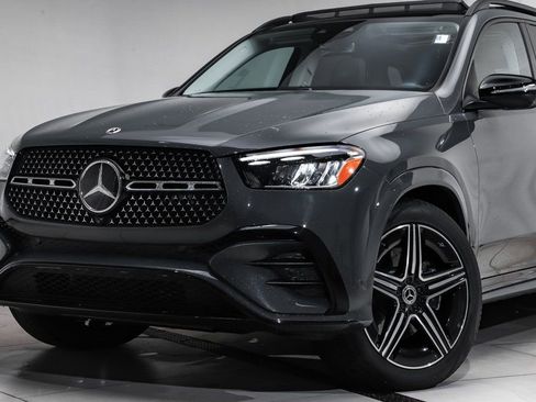 New 2025 Mercedes-Benz GLE 580 GLE 580 image 2