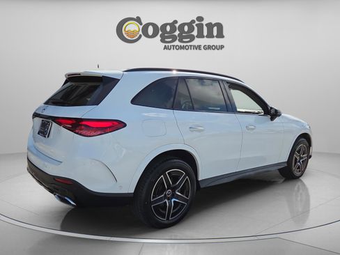 Certified 2024 Mercedes-Benz GLC 300 image 6