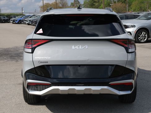 Used 2023 Kia Sportage SX image 4