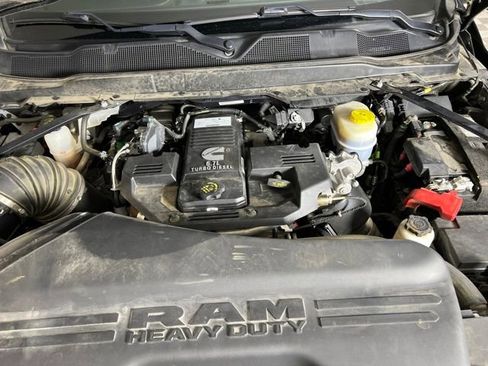Used 2024 RAM 2500 Limited image 23