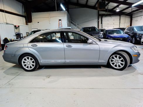 Used 2008 Mercedes-Benz S 550 4MATIC image 11
