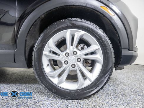Used 2022 Buick Encore GX Preferred w/ Cold Weather Comfort Package AWD/4WD image 43