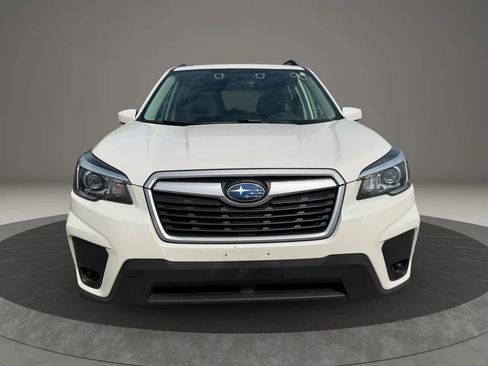 Used 2020 Subaru Forester Premium AWD/4WD image 2