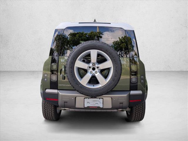New 2026 Land Rover Defender 110 S AWD/4WD image 7