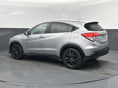 Used 2022 Honda HR-V Sport image 4
