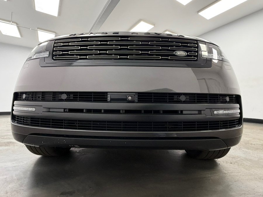 Used 2023 Land Rover Range Rover SE AWD/4WD image 17