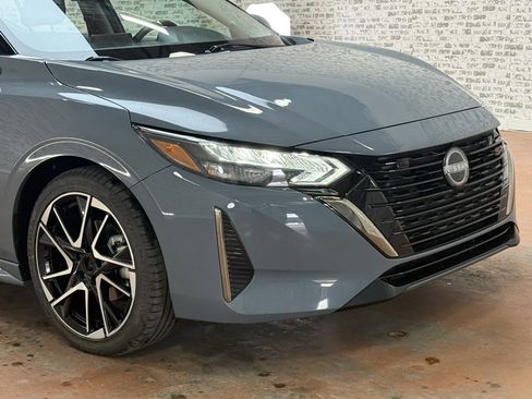 Used 2024 Nissan Sentra SR image 7