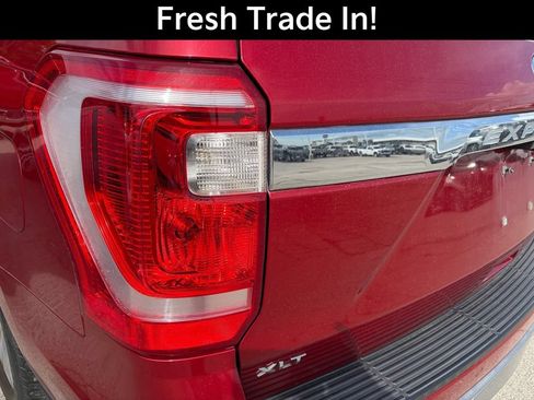 Used 2020 Ford Expedition XLT w/ Equipment Group 202A RWD image 11