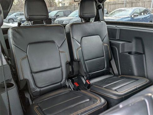 Used 2022 Ford Bronco Badlands image 19