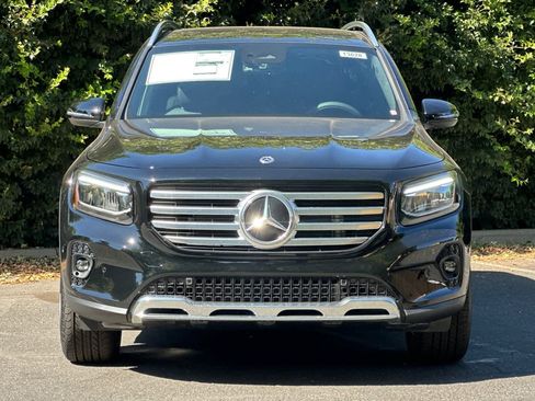 Certified 2025 Mercedes-Benz GLB 250 image 8
