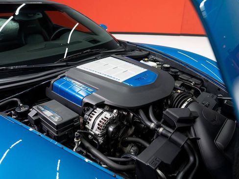 Used 2010 Chevrolet Corvette ZR1 w/ Preferred Equipment Group RWD image 10