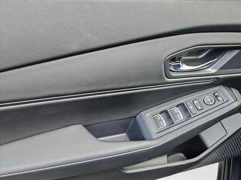 Used 2025 Honda Accord Sport image 6