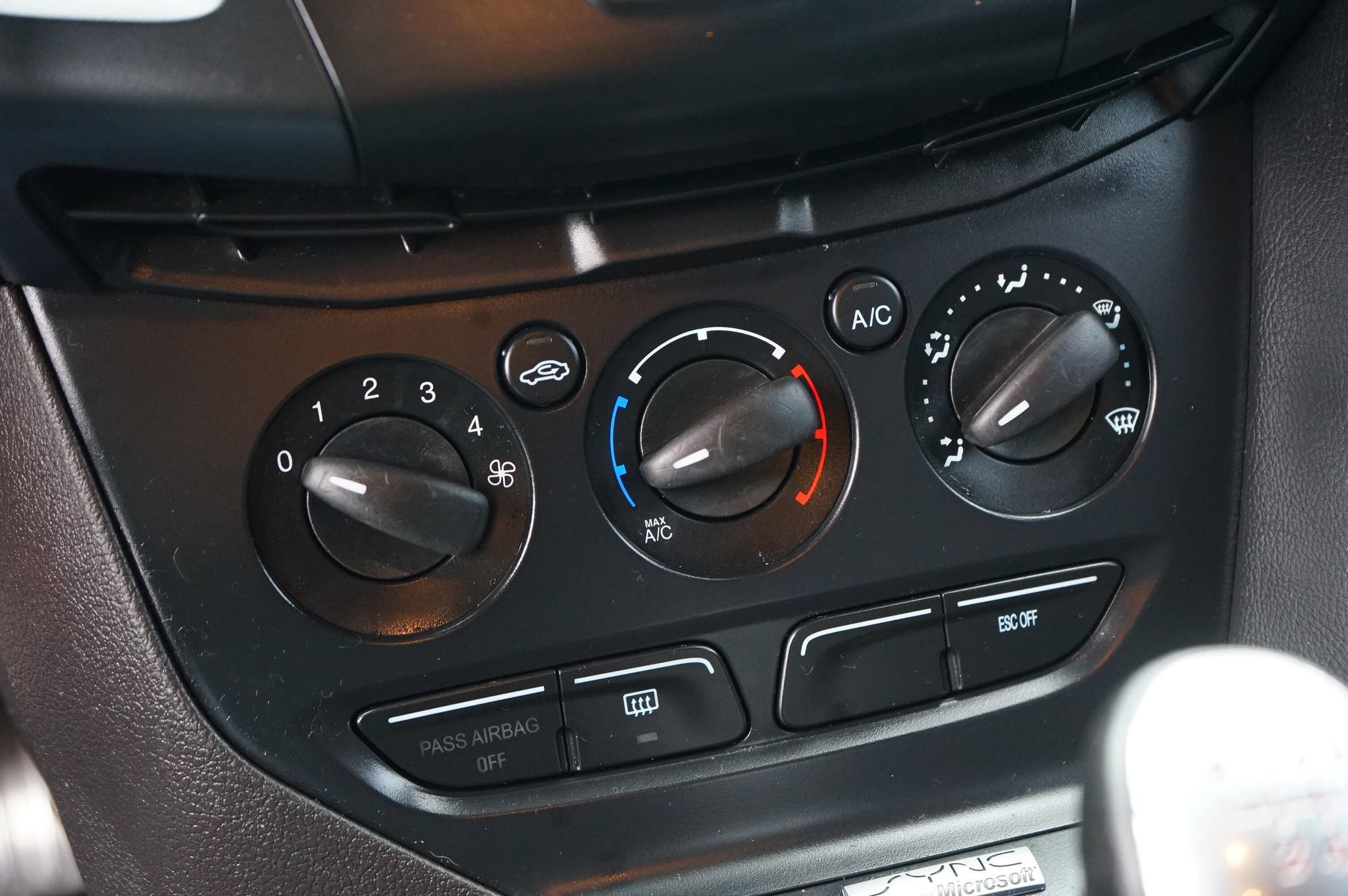 Used 2013 Ford Focus ST FWD image 22