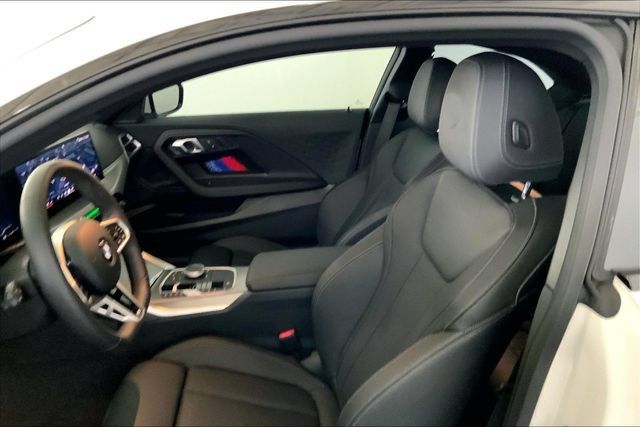 Used 2025 BMW 230i Coupe RWD image 11