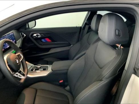 Used 2025 BMW 230i Coupe RWD image 11