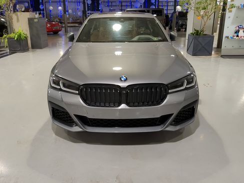 Certified 2023 BMW 540i xDrive w/ M Sport Package image 3