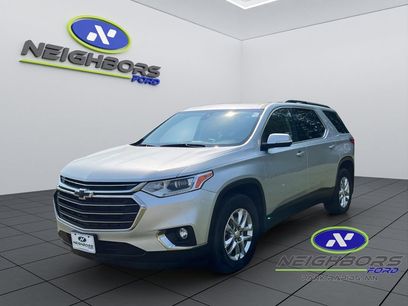 Used 2021 Chevrolet Traverse LT