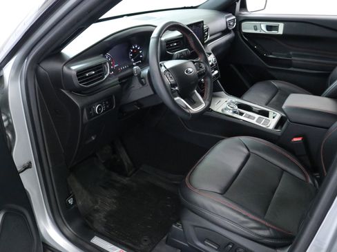 Used 2023 Ford Explorer ST-Line w/ Class IV Trailer Tow Package image 22