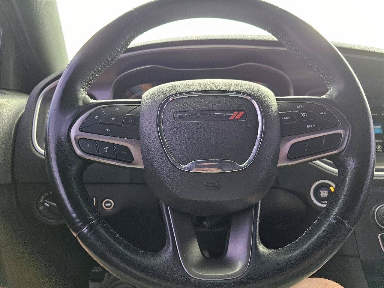 Used 2021 Dodge Charger SXT w/ Leather Interior Group RWD image 9