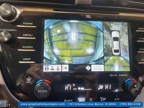 Used 2018 Toyota Camry XLE image 21