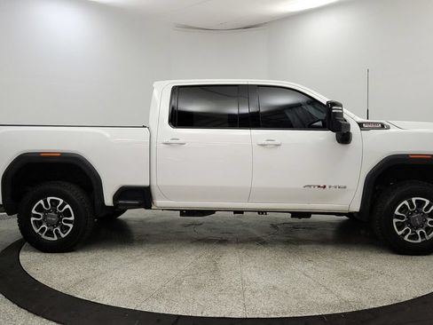 Used 2021 GMC Sierra 2500 AT4 AWD/4WD image 6