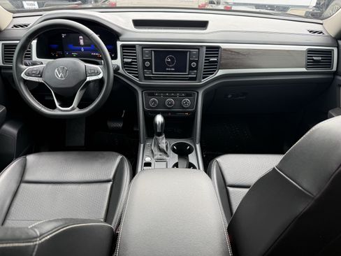 Used 2022 Volkswagen Atlas SE FWD image 13