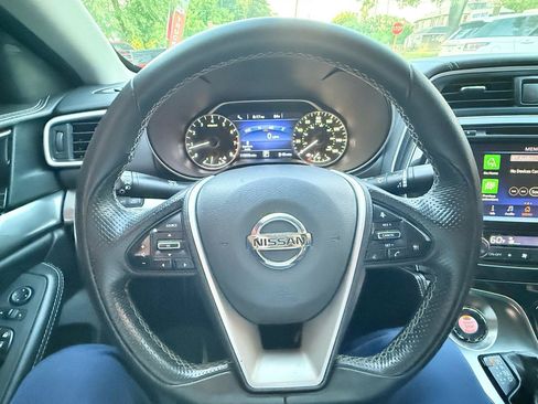Used 2019 Nissan Maxima 3.5 SV w/ Floor Mat Group FWD image 22