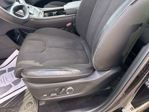 Used 2025 Hyundai Palisade Calligraphy image 17