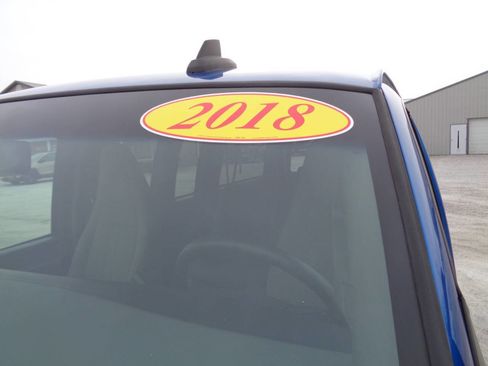 Used 2018 GMC Savana 3500 LT w/ LT Preferred Equipment Group image 14