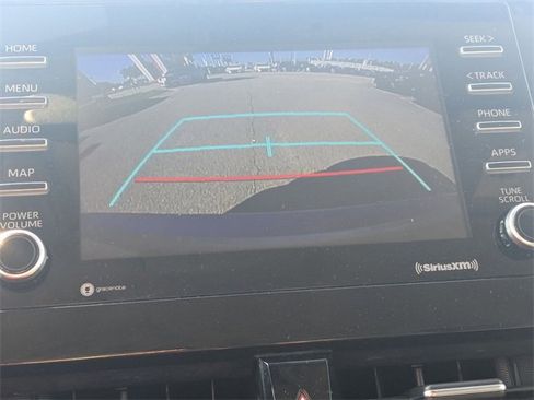 Used 2024 Toyota Camry SE image 23