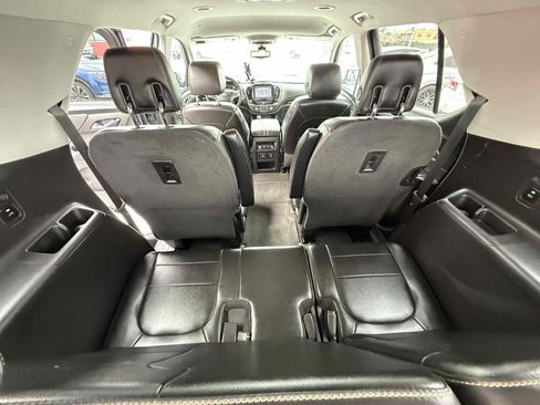 Used 2018 Chevrolet Traverse LT AWD/4WD image 61