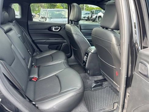Used 2023 Jeep Compass Trailhawk w/ Sun and Sound Group AWD/4WD image 23