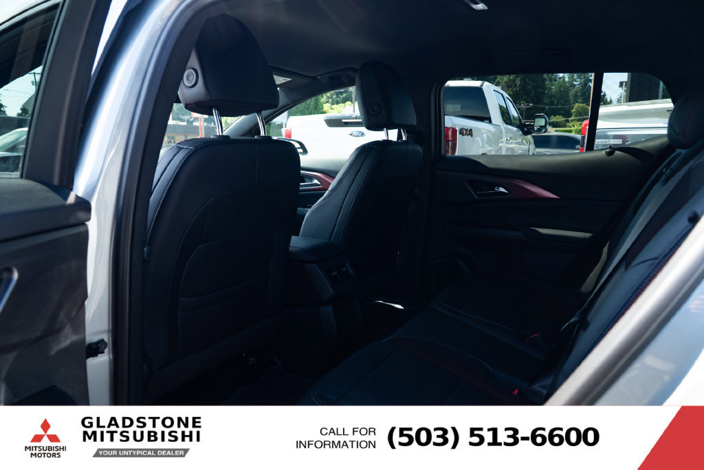 Used 2024 Chevrolet Equinox EV RS FWD image 21