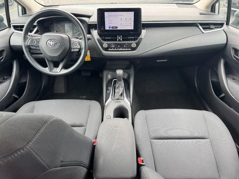 Used 2023 Toyota Corolla LE FWD image 15