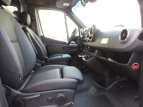 New 2026 Mercedes-Benz Sprinter 2500 image 15