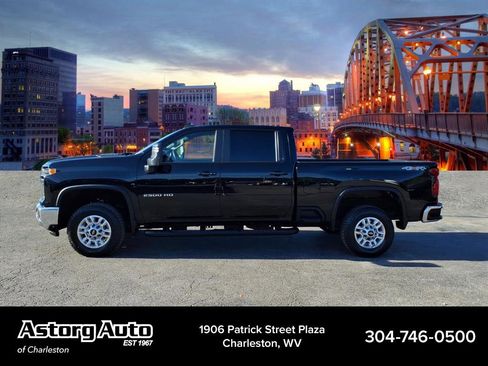 Used 2024 Chevrolet Silverado 2500 LT image 6