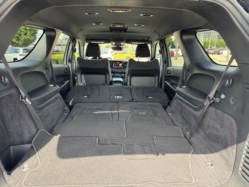 Used 2025 Dodge Durango GT RWD image 10
