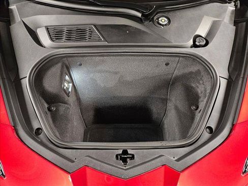 Used 2022 Chevrolet Corvette Stingray Premium Cpe w/ Z51 Performance Package RWD image 7