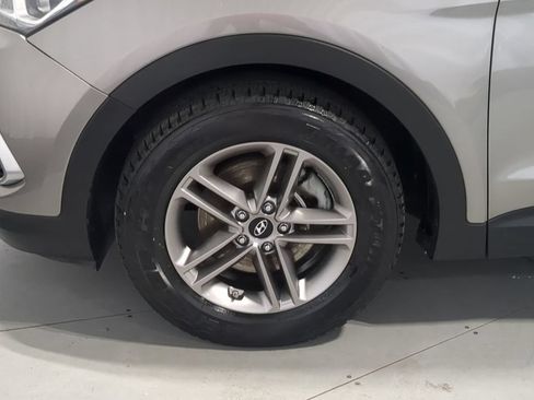 Used 2017 Hyundai Santa Fe Sport AWD/4WD image 17