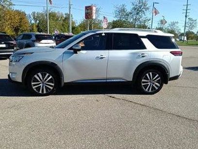 Certified 2022 Nissan Pathfinder Platinum